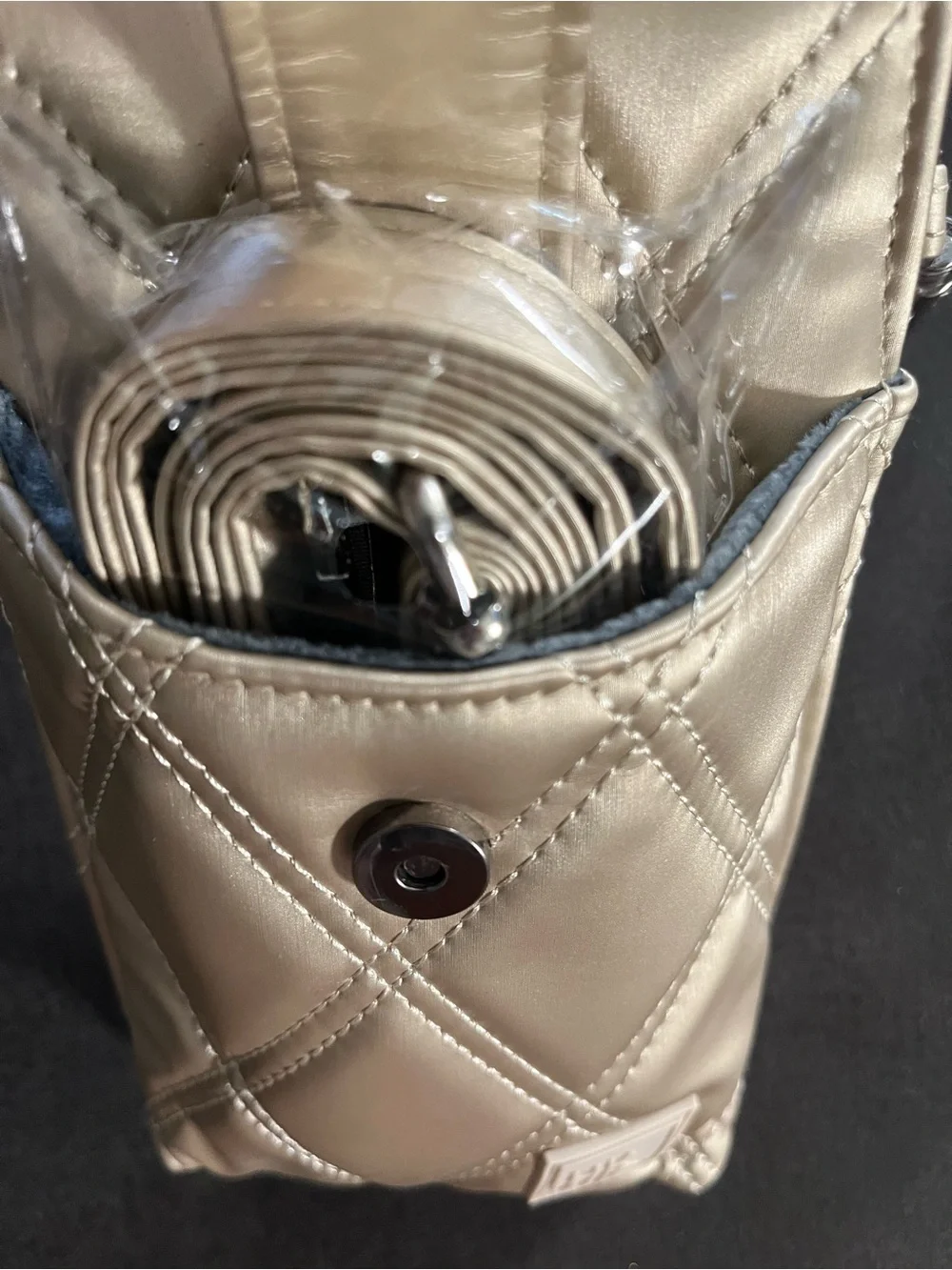 IHKWIP Quilted Crossbody Phone Pouch in Metallic Gold NWT
